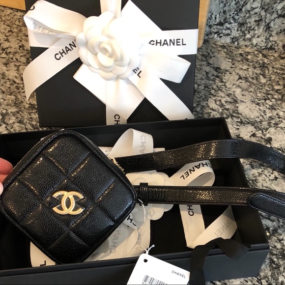 CHANEL Handbags - Chanel 20k O-Belt Bag, bum bag - NEW with receipt!